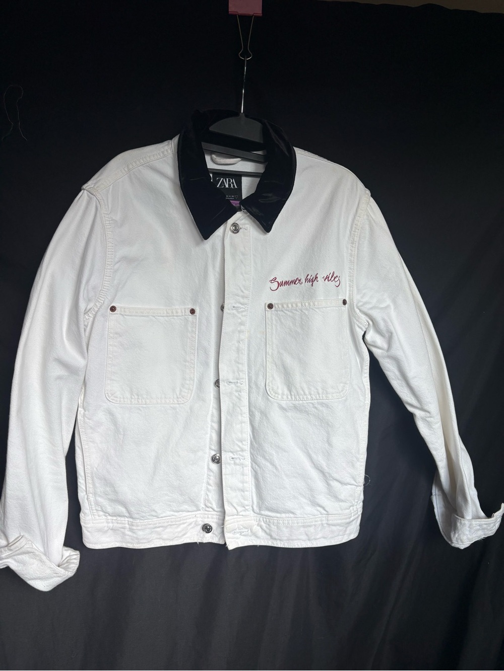 Zara White Denim Jacket with Black Collar and Red Script